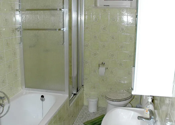 Haus Waldeck アパート