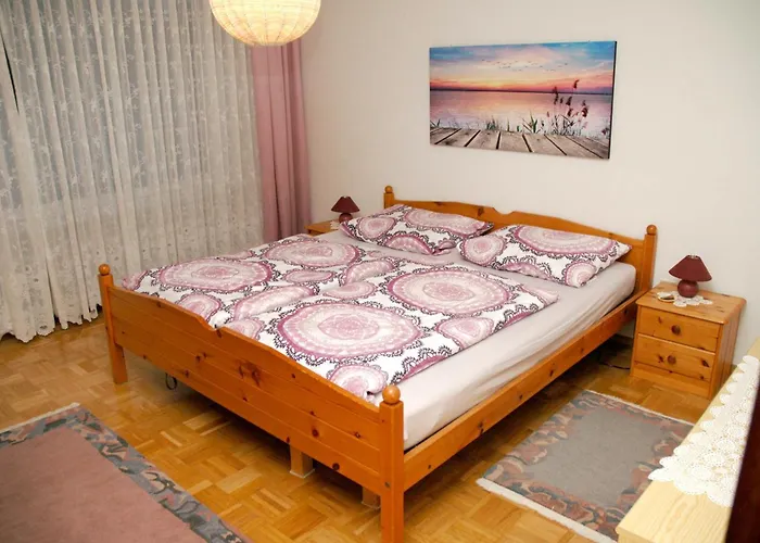 アパート Haus Waldeck ヴァルト・ミヒェルバッハ